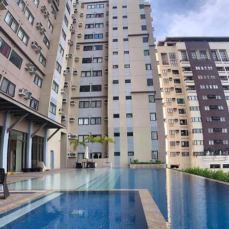 The Persimmon Condominium 宿务 外观 照片