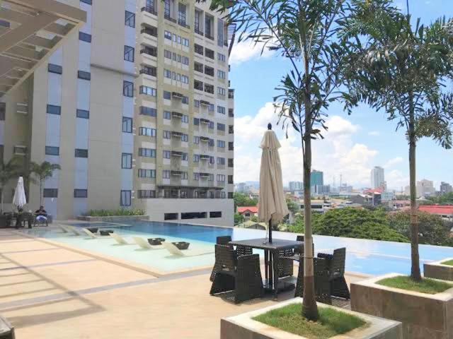 The Persimmon Condominium 宿务 外观 照片