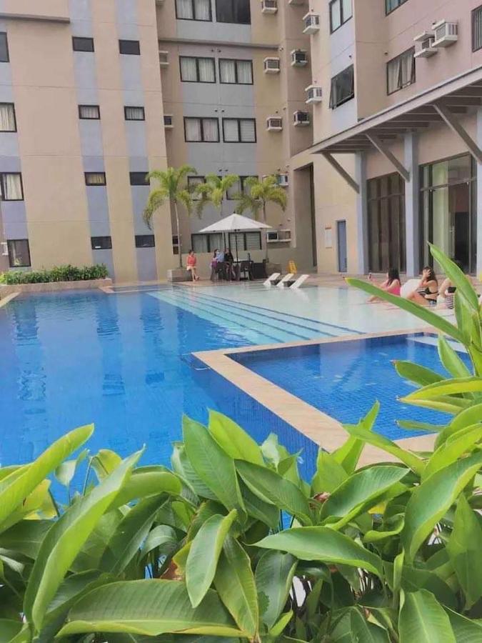 The Persimmon Condominium 宿务 外观 照片
